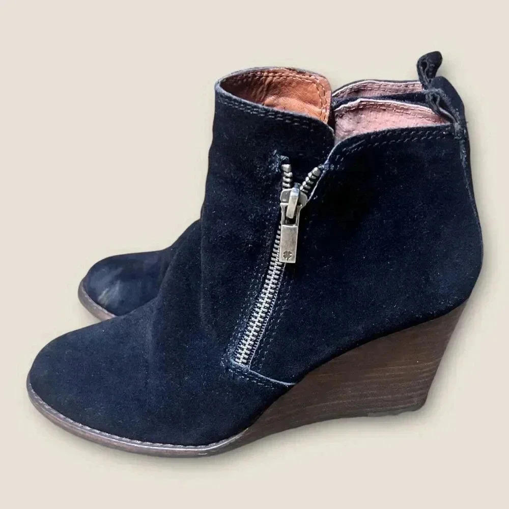 Lucky Brand Womens Black Suede Wedge Ankle Boots Sz 6M Bohemian Western Classic